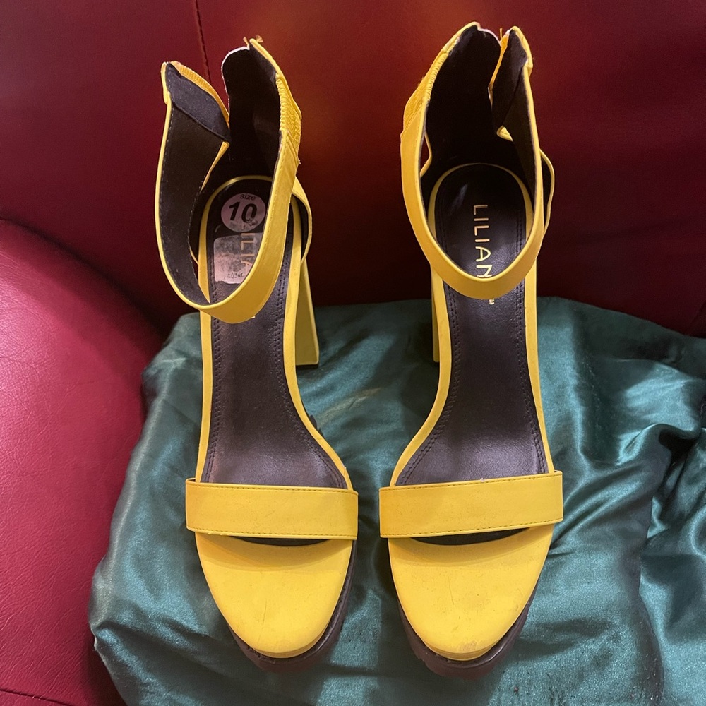 New Liliana Yellow Lug Sole Platform Heels
